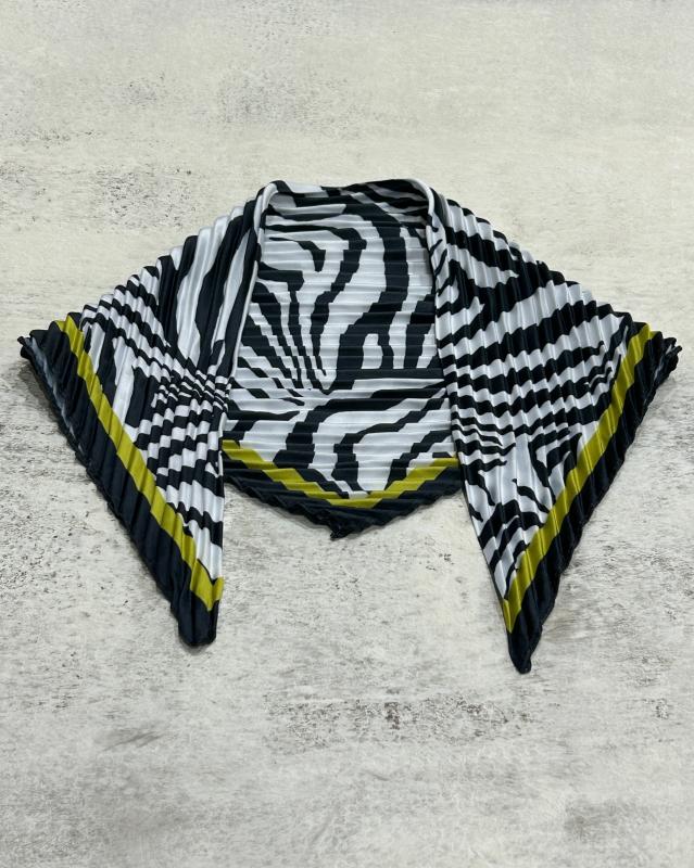 PİLİSELİ%20BANDANA%20ZEBRA%20DESEN%20